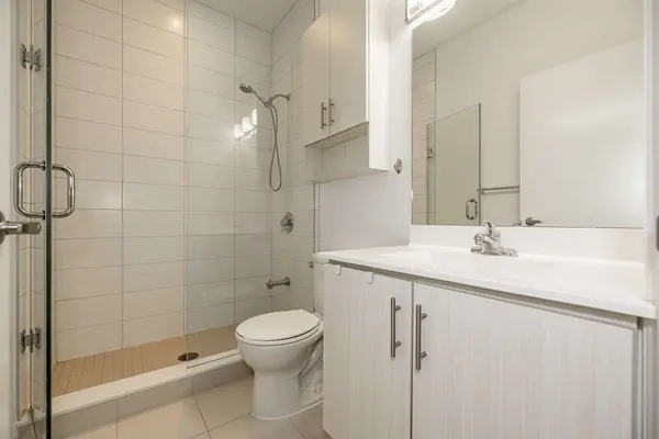 111 Worsley ST #PH-12, Barrie, ON L4M 1M1