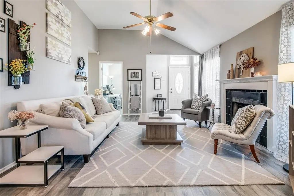 10222 Quest Drive, Frisco, TX 75035