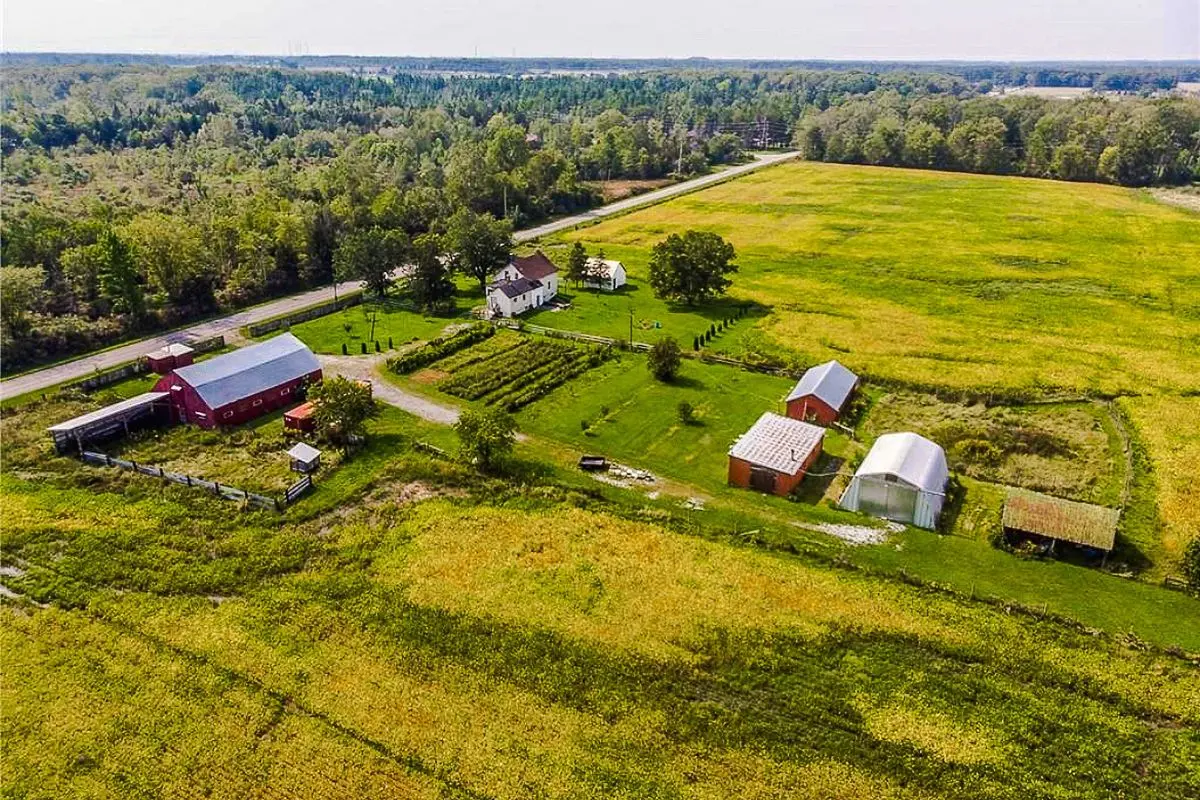 970 carl RD, Welland, ON L0S 1K0