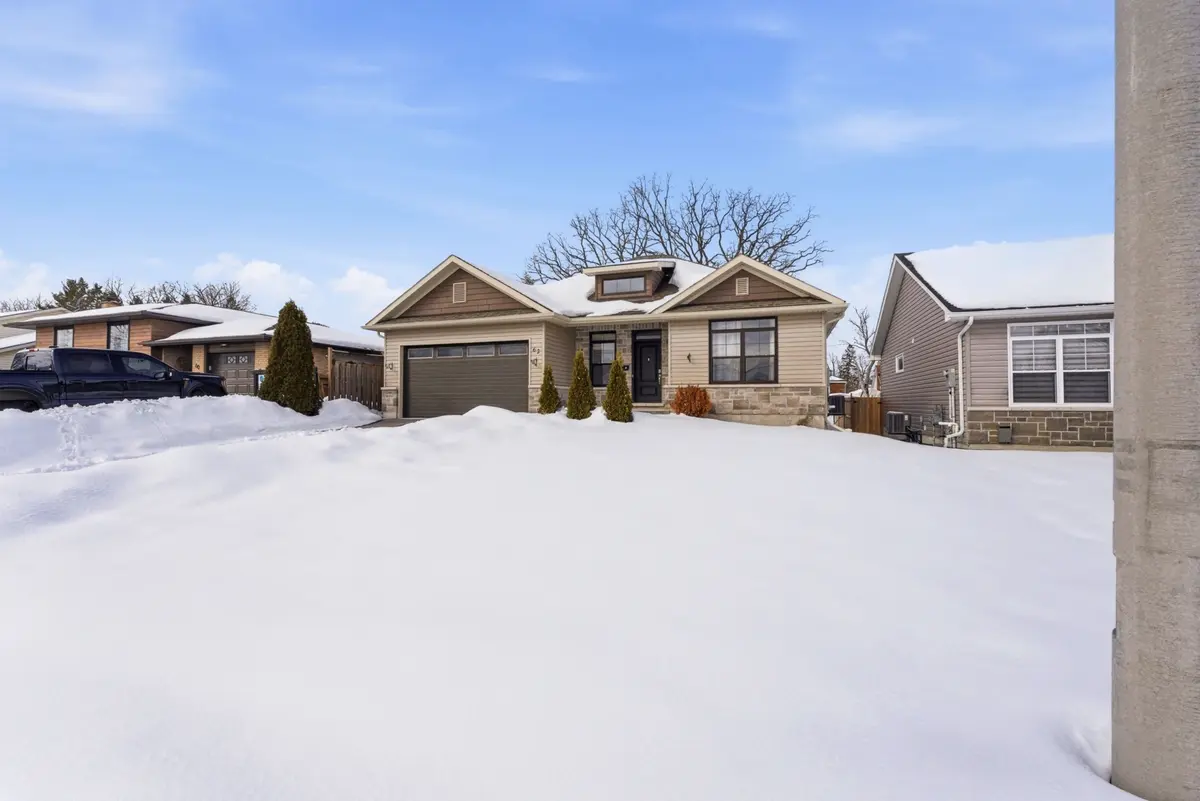 62 Craig ST, Belleville, ON K8P 2J9