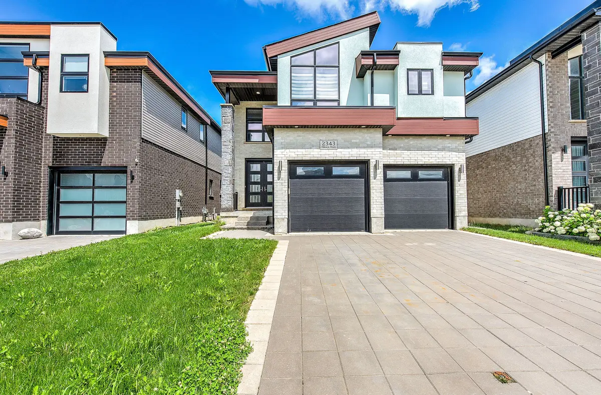 2343 TOKALA TRL, London North, ON N6G 0V6