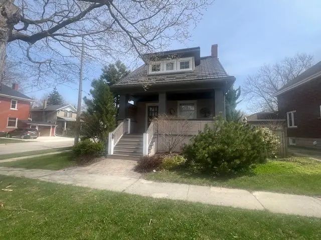 190 Victoria AVE N, North Perth, ON N4W 1S6