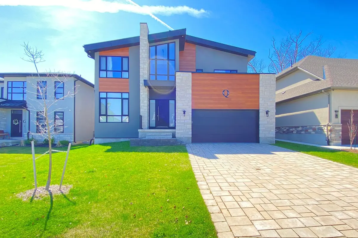 53 EDWIN DR, London South, ON N6C 2S9