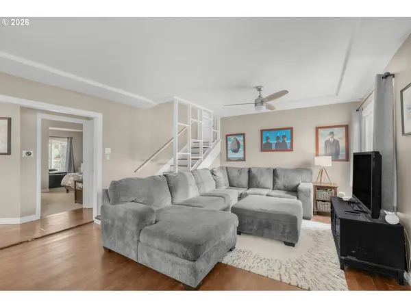 1411 DIVISION ST, Oregon City, OR 97045