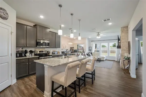 117 Mustang Drive, Lindsay, TX 76250