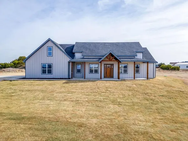 1110 County Road 2004, Glen Rose, TX 76043