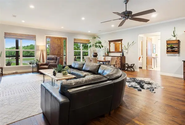 6027 Fm 697, Sherman, TX 75090