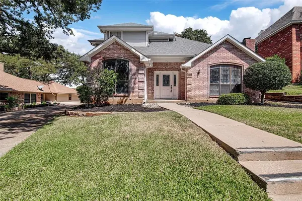 6701 Johns Court, Arlington, TX 76016