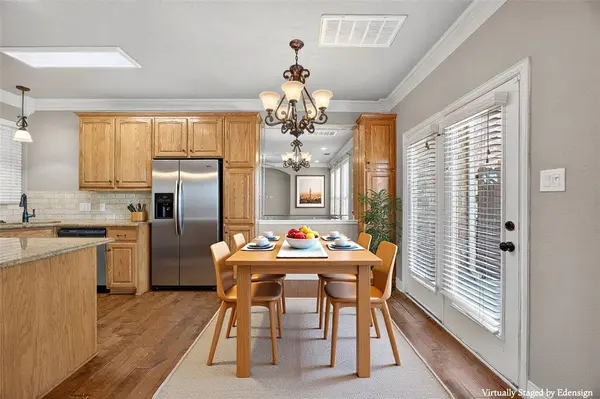 2940 Europa Drive, Grand Prairie, TX 75052