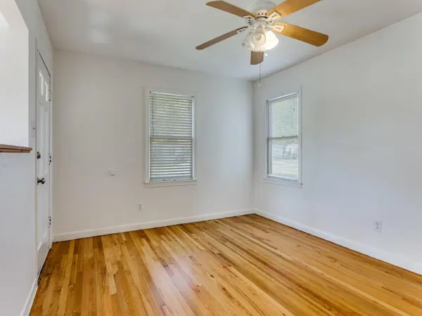 5433 Thomas Lane, River Oaks, TX 76114