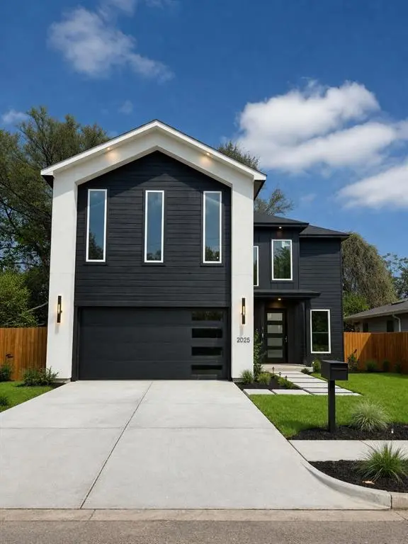 2825 Dorris Street, Dallas, TX 75215