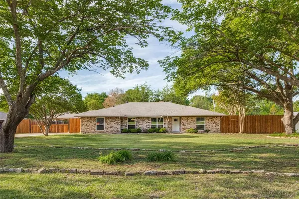162 Skyline Drive, Murphy, TX 75094