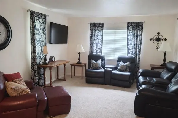 608 N Lamar Street, Tioga, TX 76271