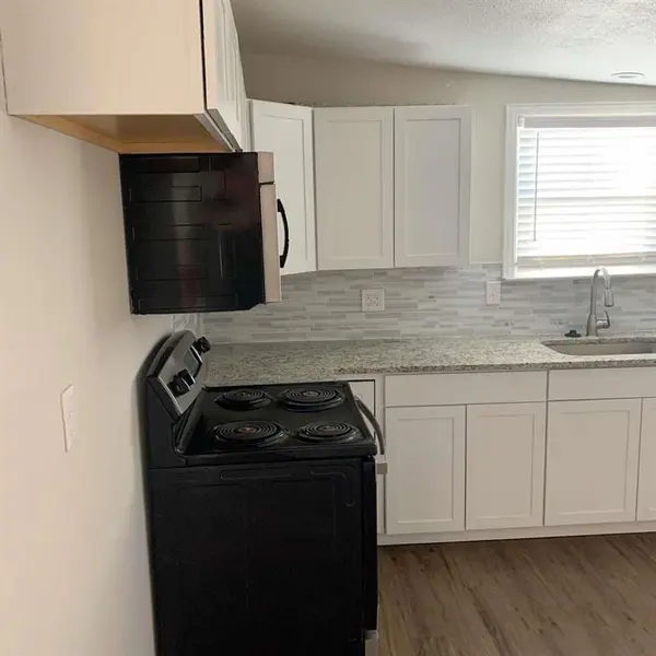 511 E Washington Street, Denison, TX 75021