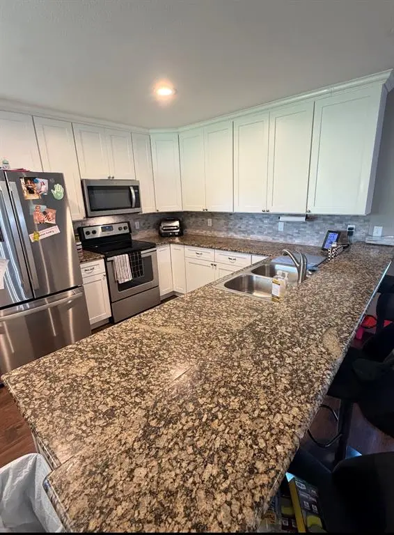 313 Sunset Drive, Comanche, TX 76442