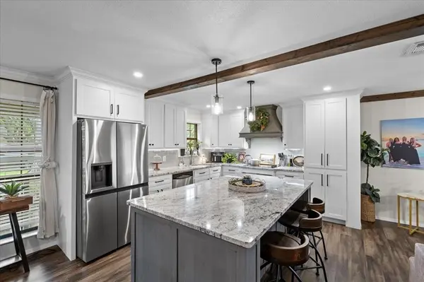 805 Imperial Lane, Corsicana, TX 75110