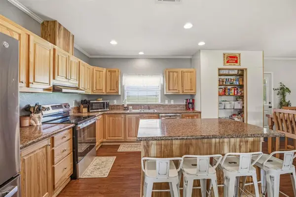 1262 Rosser Ranch Road, Graham, TX 76450