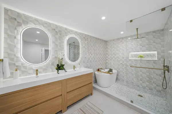 7422 Foxworth Drive, Dallas, TX 75248