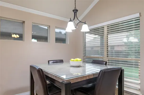 404 Brookhollow Lane, Saginaw, TX 76131