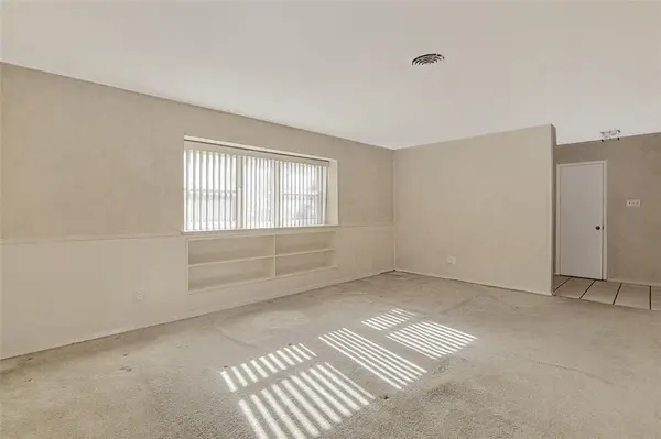 2709 Norwood Lane, Arlington, TX 76013