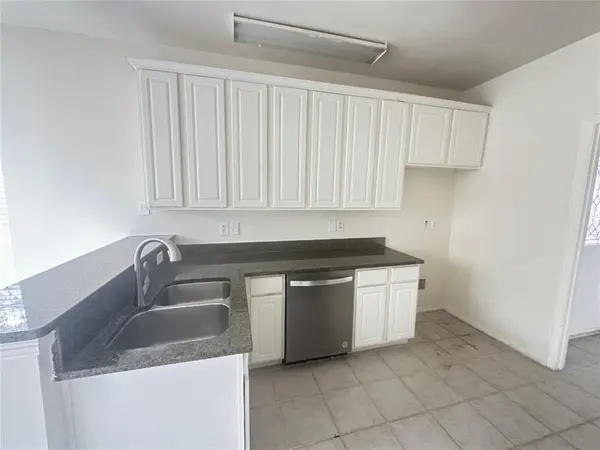 17348 Remington Park Circle, Dallas, TX 75252