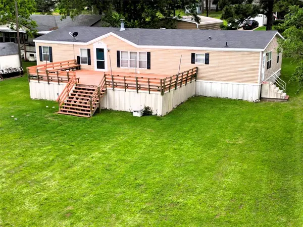 204 Causeway Cove, Seven Points, TX 75143