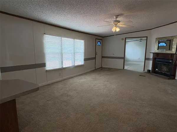 204 Causeway Cove, Seven Points, TX 75143