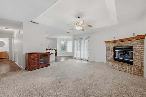 1808 E FM 120, Denison, TX 75021