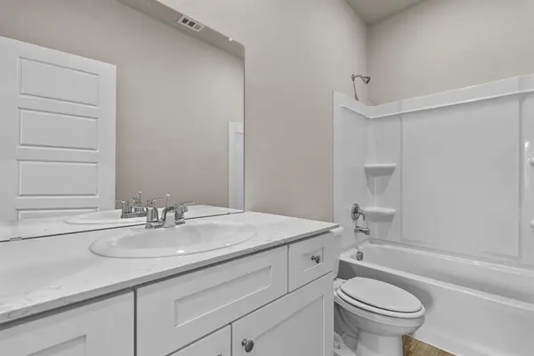 9704 Austin Hollow Road, Fort Worth, TX 76036