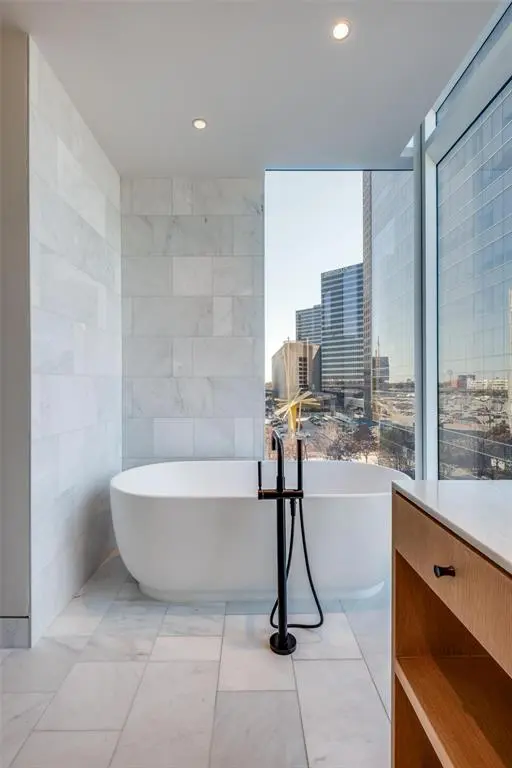 1747 Leonard Street #403, Dallas, TX 75201