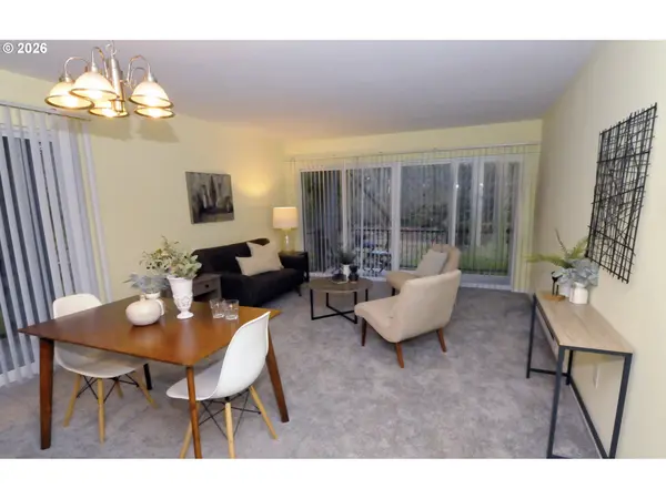 4418 SW DICKINSON ST #43, Portland, OR 97219