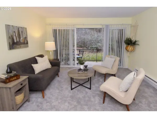 4418 SW DICKINSON ST #43, Portland, OR 97219