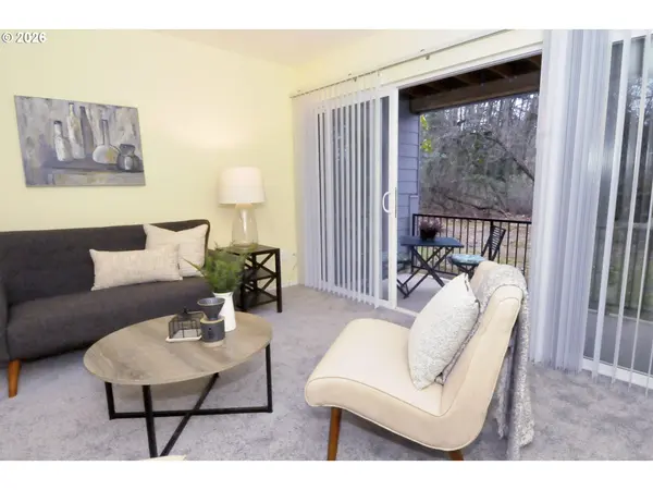 4418 SW DICKINSON ST #43, Portland, OR 97219