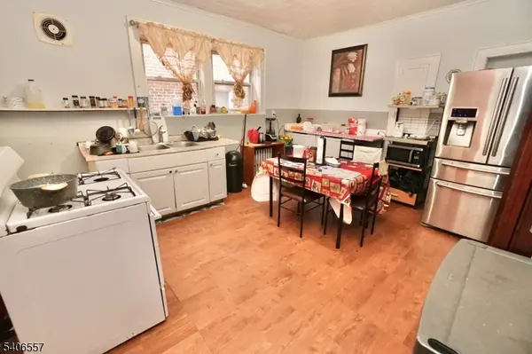 99 Grafton Ave, Newark City, NJ 07104