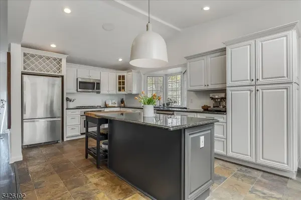 8-10 Lessing Rd, West Orange Twp., NJ 07052