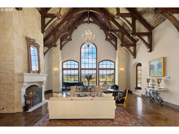 35500 SW Silverado DR, Willamina, OR 97396