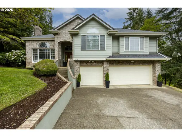 3071 SOLOMAN LOOP, Eugene, OR 97405