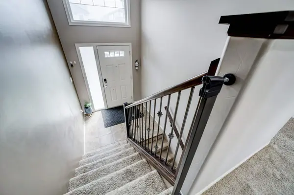 821 Silkstone Close W, Lethbridge, AB T1J 5C6