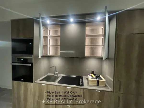 11 Yorkville AVE #1106, Toronto C02, ON M4W 1L2