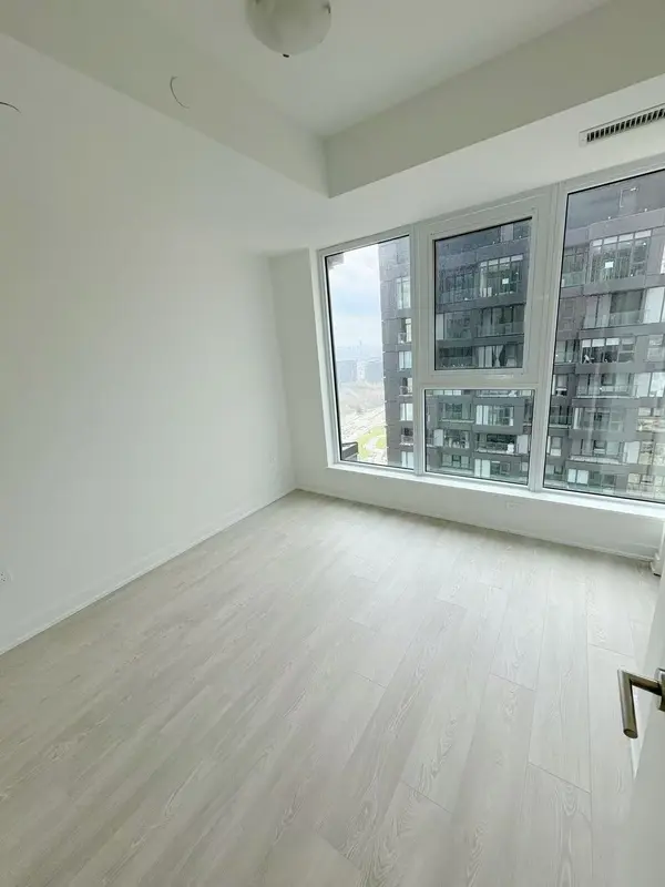 1 Quarrington LN #3207, Toronto C13, ON M3C 0S4