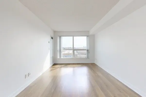 181 Village Green SQ #711, Toronto E07, ON M1S 0K6