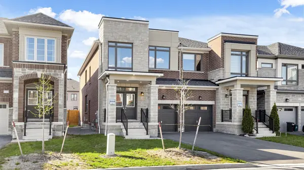 10 Hinkson ST, Whitby, ON L1P 1Y2