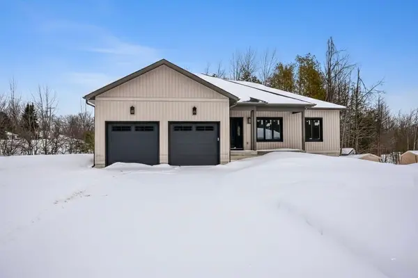 13 Jennett DR, Oro-medonte, ON L0K 1N0