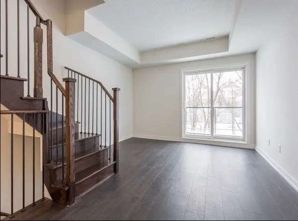 2059 Weston RD #38, Toronto W04, ON M9N 1X7