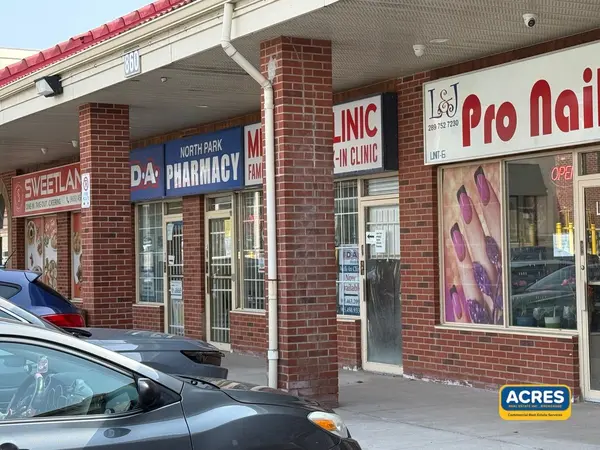 860 North Park DR #02, Brampton, ON L6S 4N5