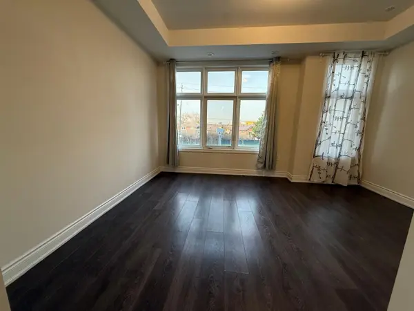 3010 Islington AVE, Toronto W05, ON M9L 0A6