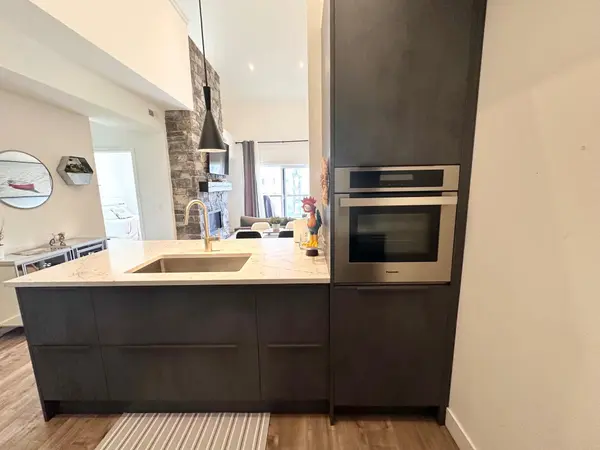 10 Beausoleil LN #303, Blue Mountains, ON L9Y 2X5