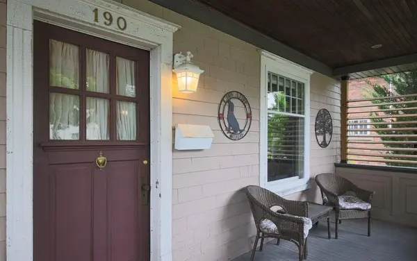 190 Victoria AVE N, North Perth, ON N4W 1S6