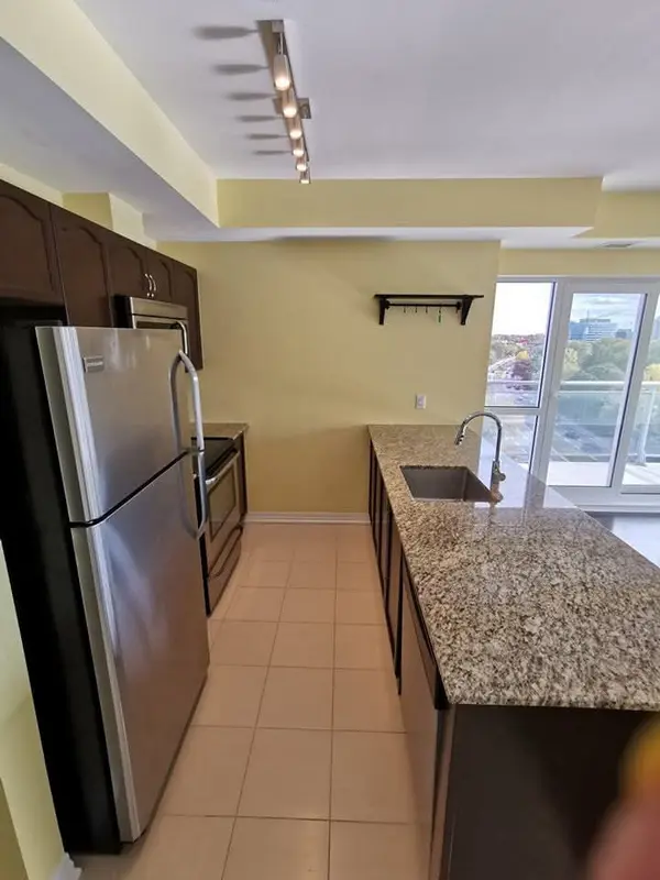 90 LANDRY ST #809, Vanier And Kingsview Park, ON K1L 0A9