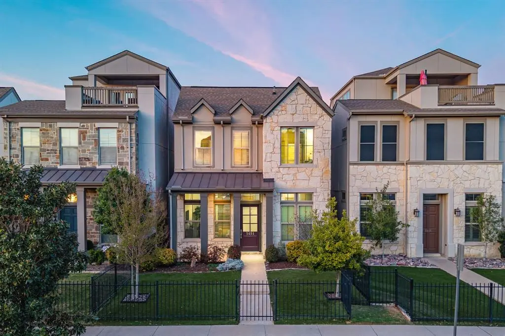 5451 Ashby Grove Street, Dallas, TX 75209